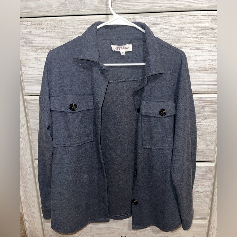 Hippie rose xs shacket new without tags
